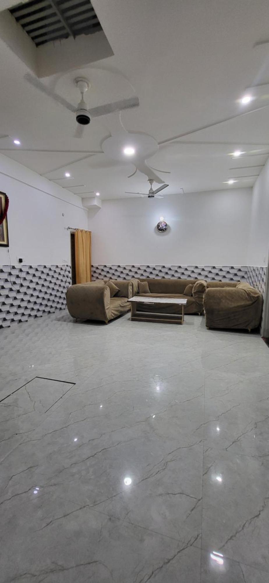 Hotel House Of Krishna à Vrindāvan Extérieur photo